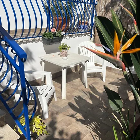 Del Limone , Mondello Via Deucalione 18 ,via Miseno 18 Villa Palermo