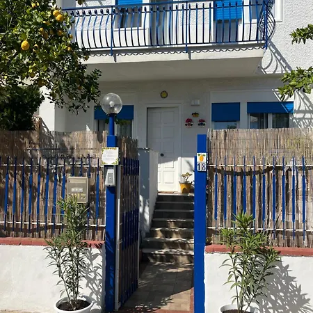 Del Limone , Mondello Via Deucalione 18 ,via Miseno 18
