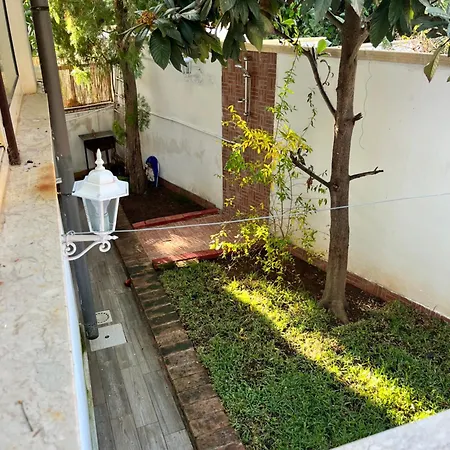 Del Limone , Mondello Via Deucalione 18 ,via Miseno 18 Palermo